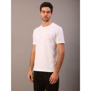Camiseta Masculina Básica em Meia Malha Calvin Klein Branco — Moda Masculina