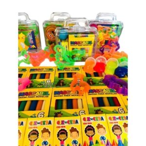 20 Maleta+ 20 Cortador Forminha 20 Massinha De Modelar 20 Geleca