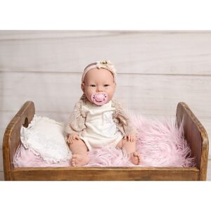 Boneca Realista Bebe Reborn Silicone Com Itens Inclusos Pode Dar — Brinquedos