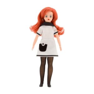 Boneca Susi Classica Semana da Moda Retrô Estrela Oficial