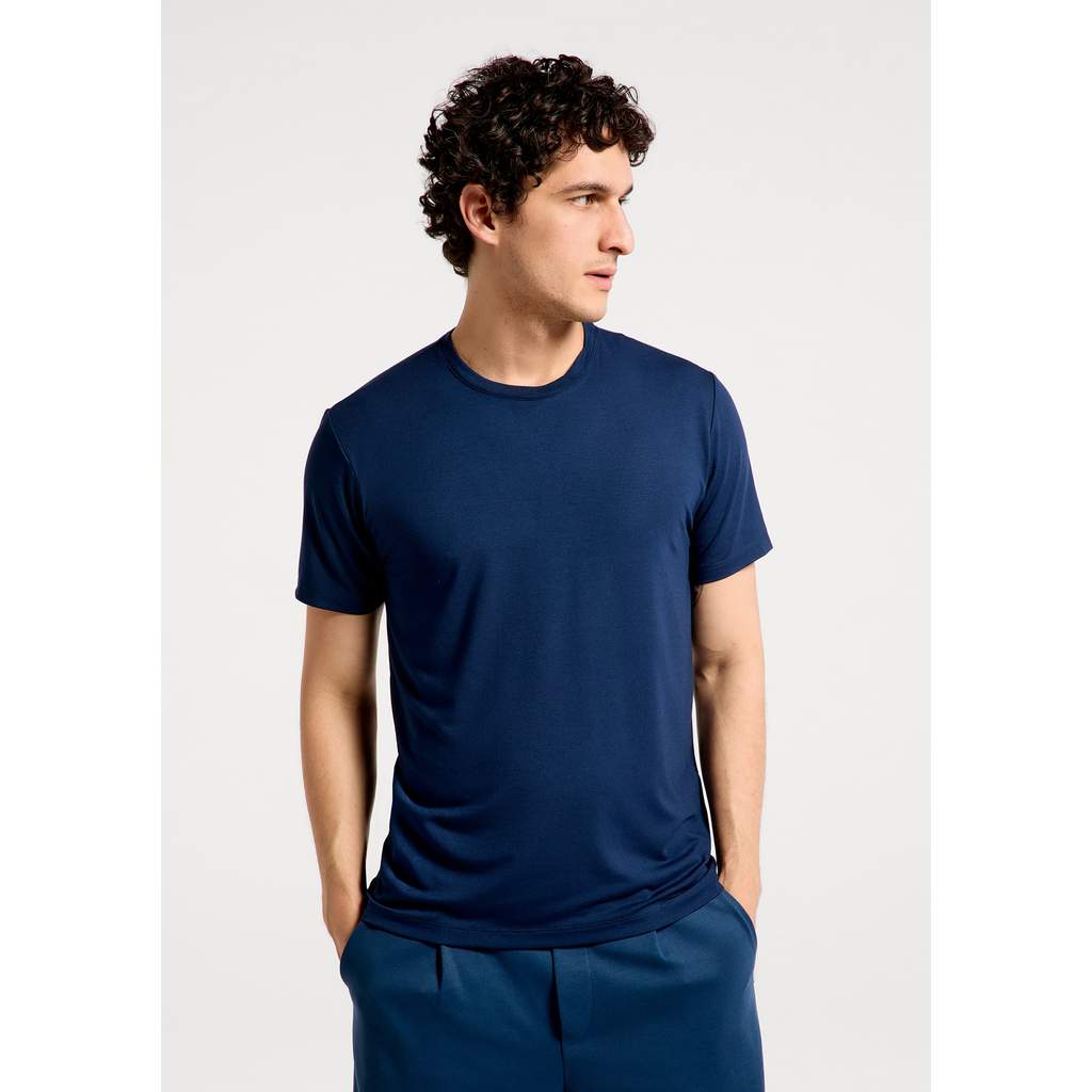 Camiseta Masculina Slim Em Malha Tech — Moda Masculina