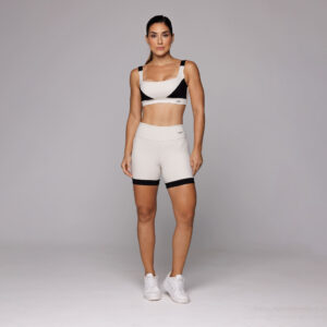 Conjunto Academia Fitness Feminino Top com Recorte e Short Alta