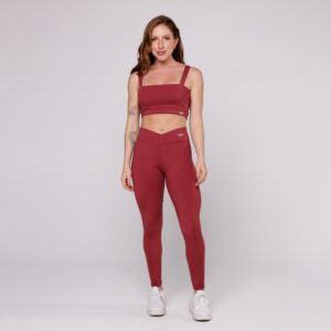 Conjunto Fitness Feminino Top Decote Quadrado e Calça legging Cós