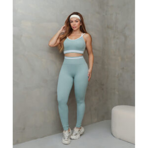 Conjunto Fitness Feminino Top Nadador com Bojo Legging Cintura Alta