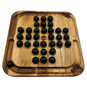 Jogo de Tabuleiro em Madeira Teca Resta Um Diversão