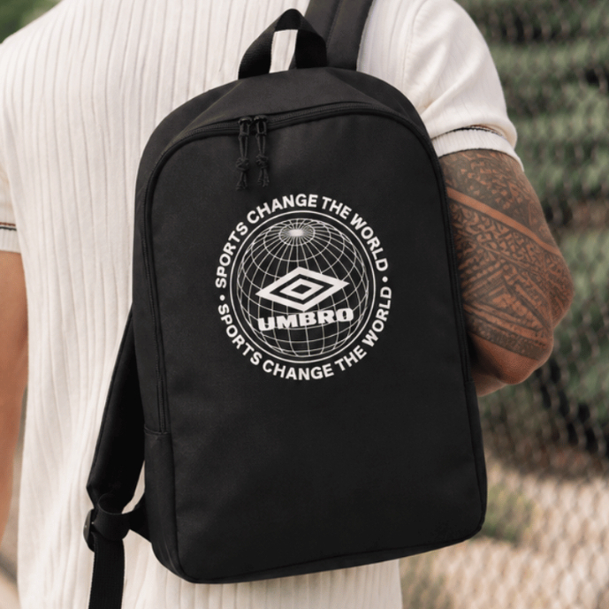 Mochila Umbro Change The World Preta Uso Diário Leve Esportiva