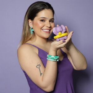 Mordedor e Brinquedo de Banho Valentinha Roxo TurmaTube Alivia a