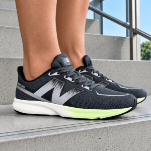 Tênis New Balance Masculino Dynasoft Flash V7 Esportivo Corrida